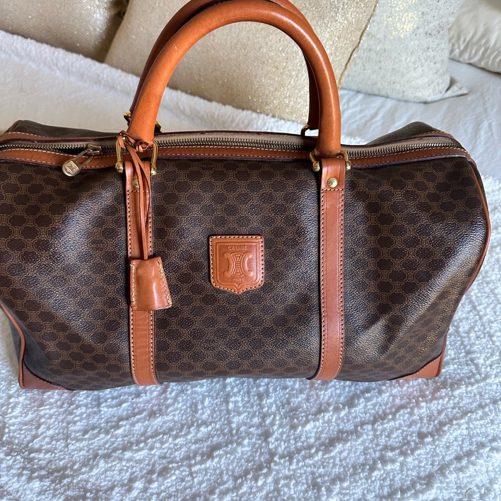 Celine Duffle size 40